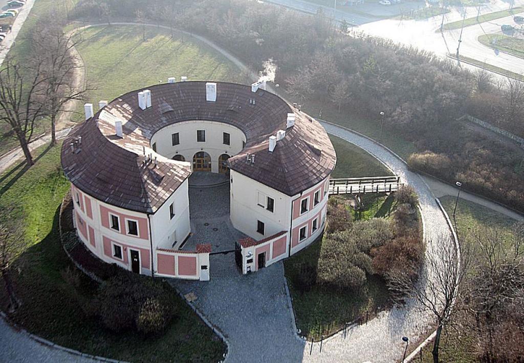 Hotel Orbis Praga Esterno foto